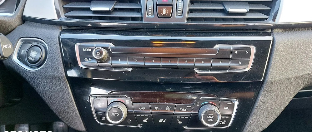 BMW X1 cena 87900 przebieg: 73120, rok produkcji 2018 z Wolsztyn małe 211